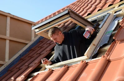 Pose de fenêtres de toit Velux au Dourn